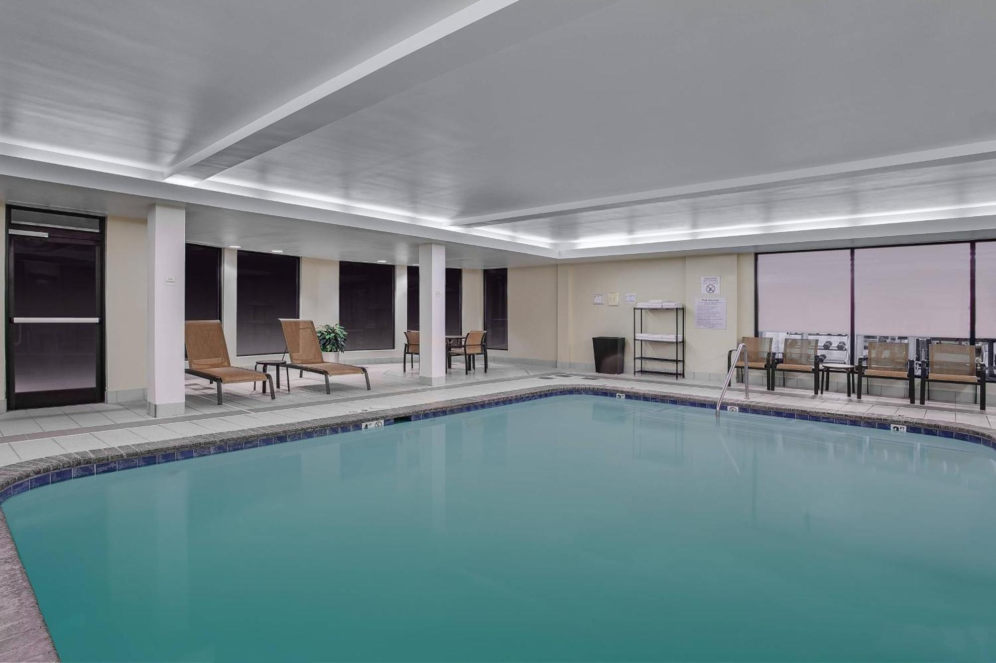 Courtyard Knoxville Cedar Bluff Zewnętrze zdjęcie